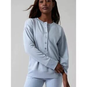 Athleta Balance Henley Sweatshirt‎ Size XS Blue Star Relaxed Fit Stretchy